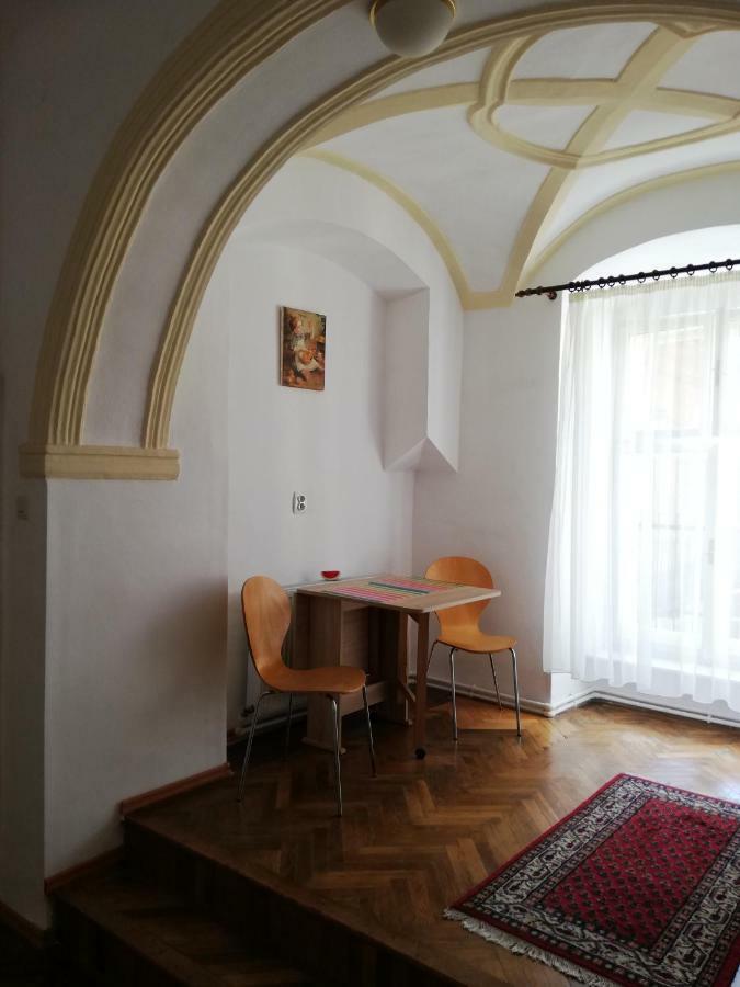 Ferdinand Apartments Mediaş Exteriör bild